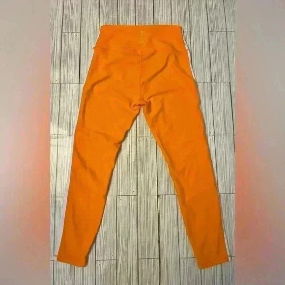 *Not
For sale* Wilo The Label Leggings - Picture 3 of 3